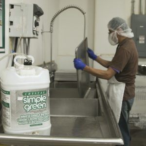 ApplicationPhoto_SimpleGreenCrystalIndustrialCleanerDegreaser_5gallon_1