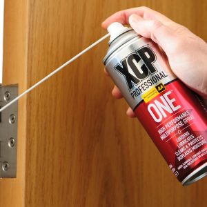 Hinge_with-ONE-straw_cropped_509